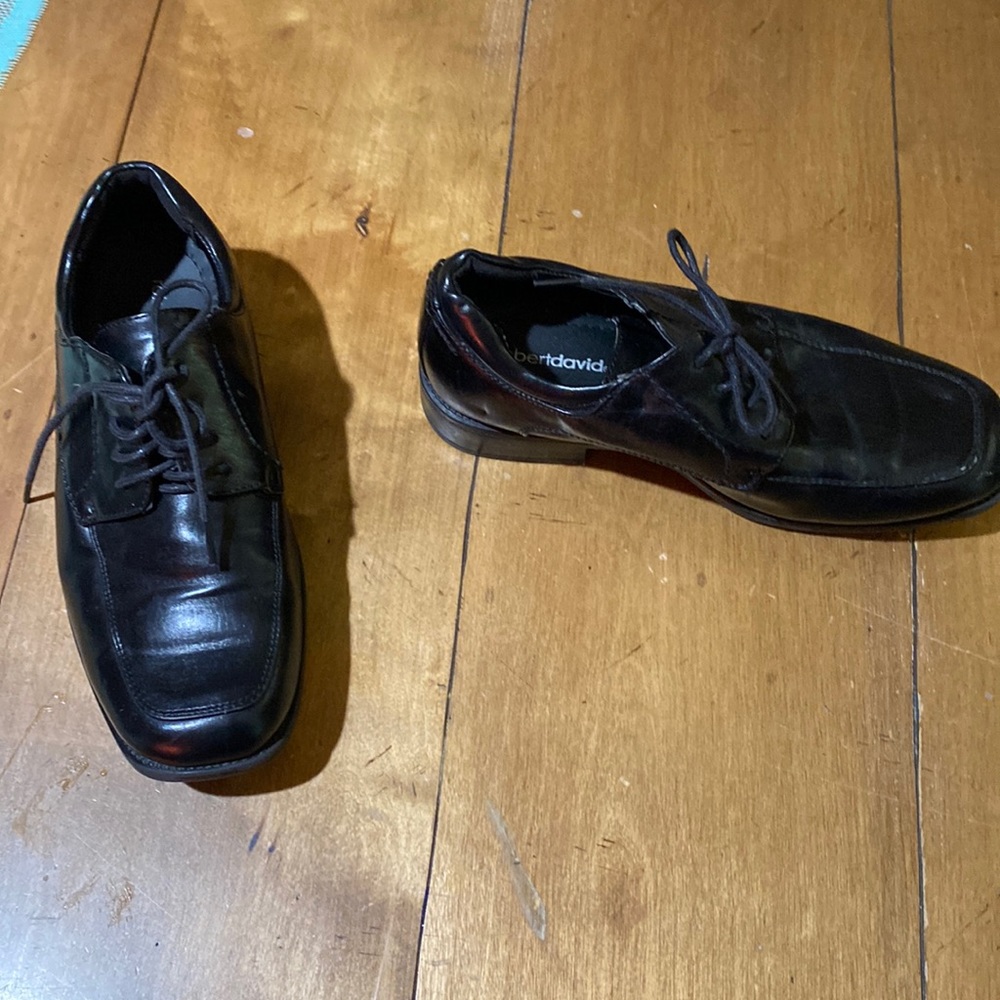 Black dress shoes size 4
